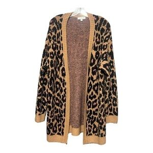 Chic Leopard Print Cardigan Tan Black Medium Open Front Cozy Knit